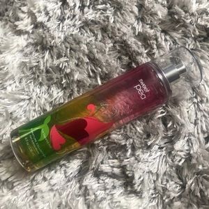 Bath & Body Works Sweet Pea Spray Mist